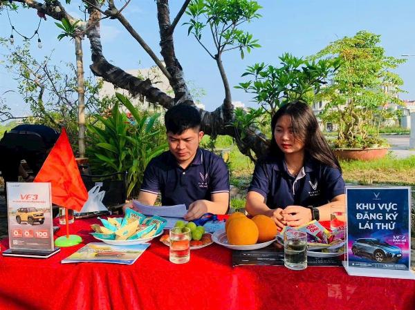 Tư vấn xe ô tô điện Vinfast tại [company field=